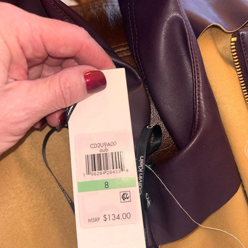 Womens Calvin Klein dark Purple/eggplant color faux Leather NWT size 8 - Picture 12 of 12